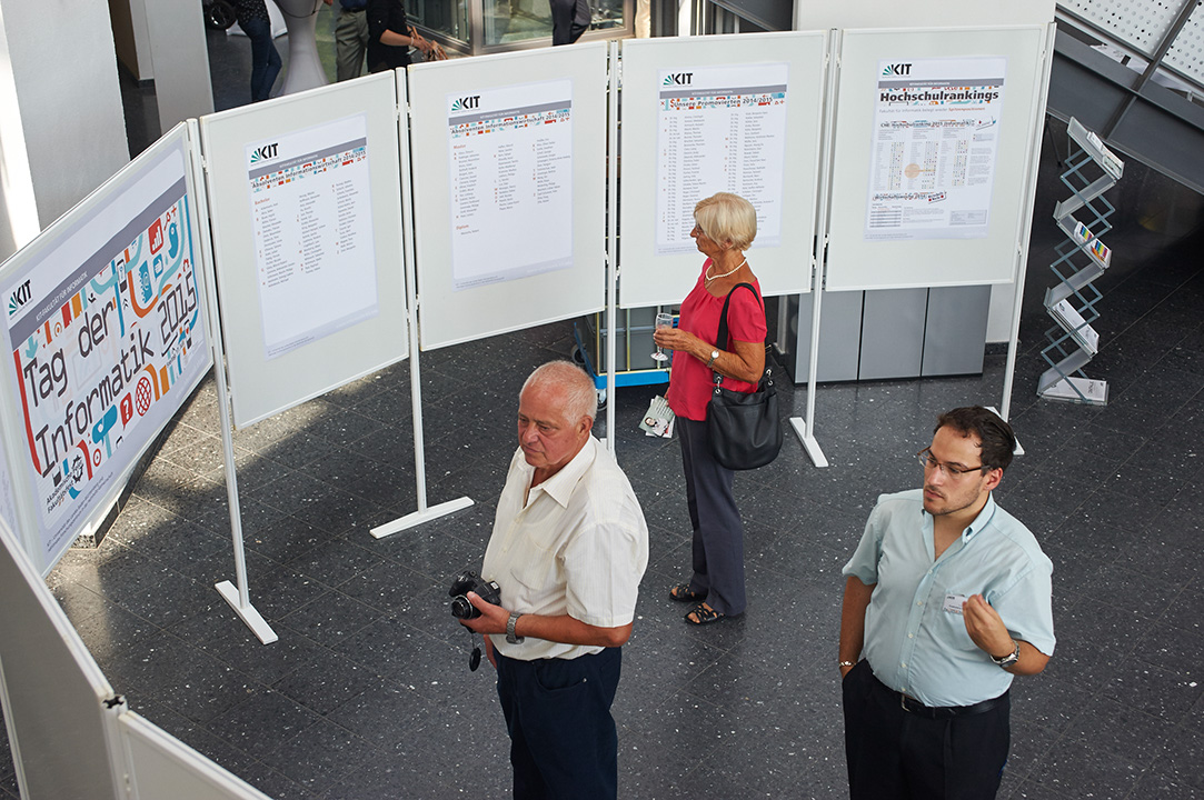 %_tempFileNameTag_der%20Informatik_2015_006%