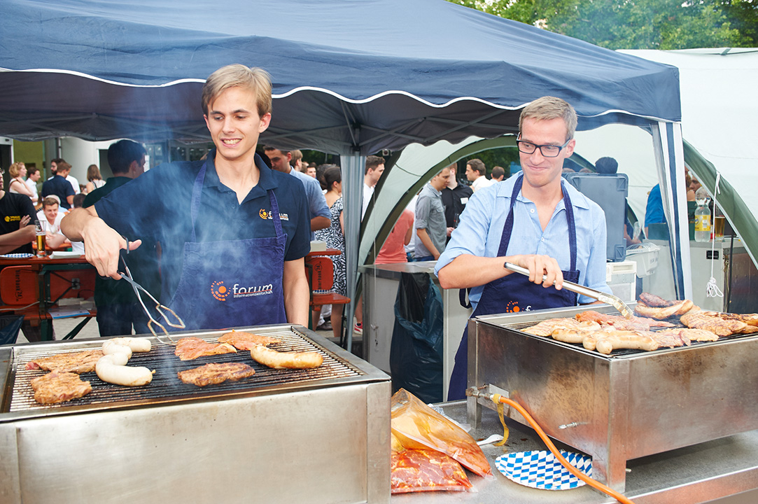 %_tempFileNameTag_der%20Informatik_2015_170%
